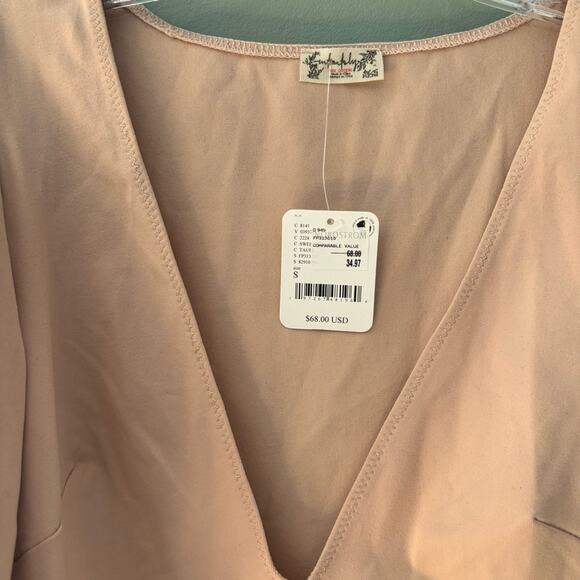 Intimately Free Puff Sleeve V Neck Bodysuit - Picture 3 of 5